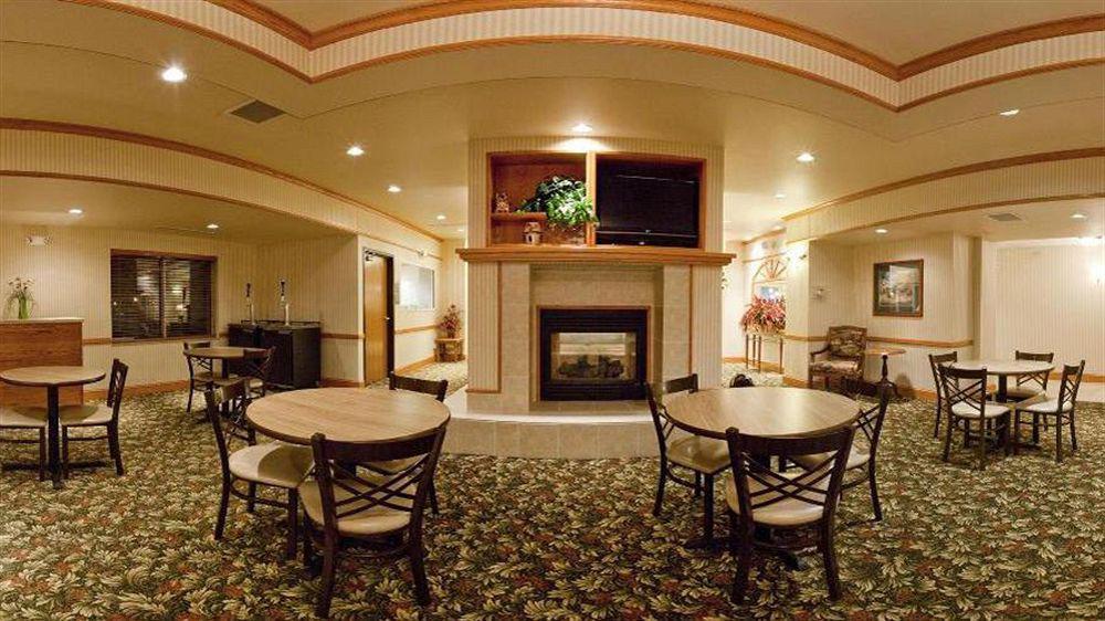 Holiday Inn Express & Suites Yankton By Ihg Buitenkant foto