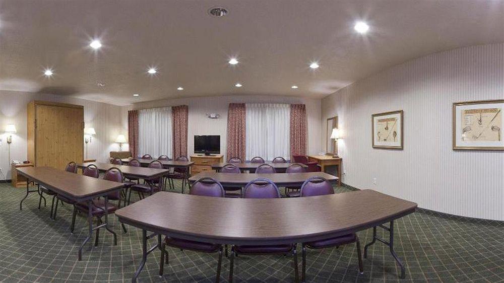 Holiday Inn Express & Suites Yankton By Ihg Buitenkant foto
