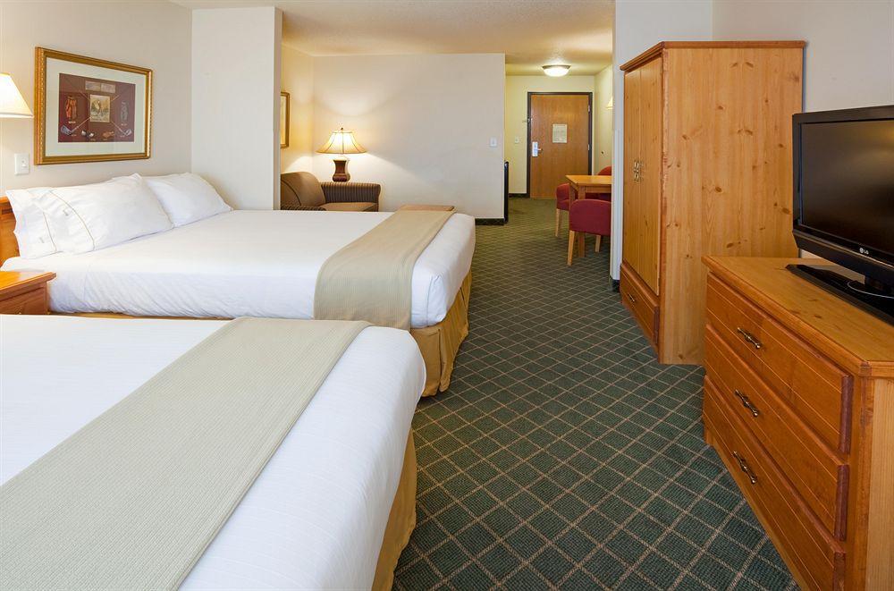 Holiday Inn Express & Suites Yankton By Ihg Kamer foto