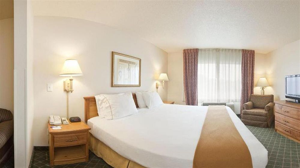 Holiday Inn Express & Suites Yankton By Ihg Buitenkant foto