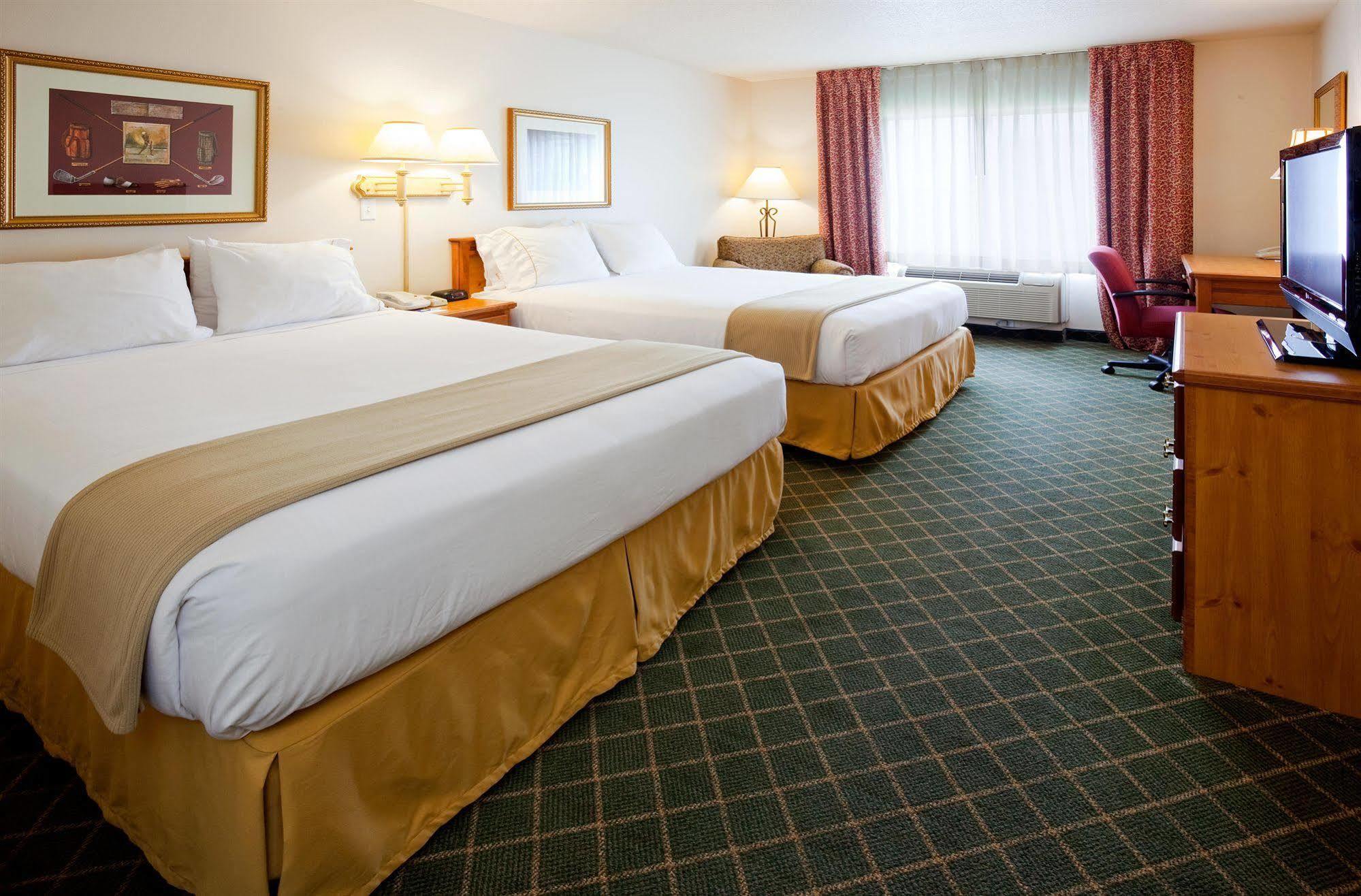 Holiday Inn Express & Suites Yankton By Ihg Kamer foto
