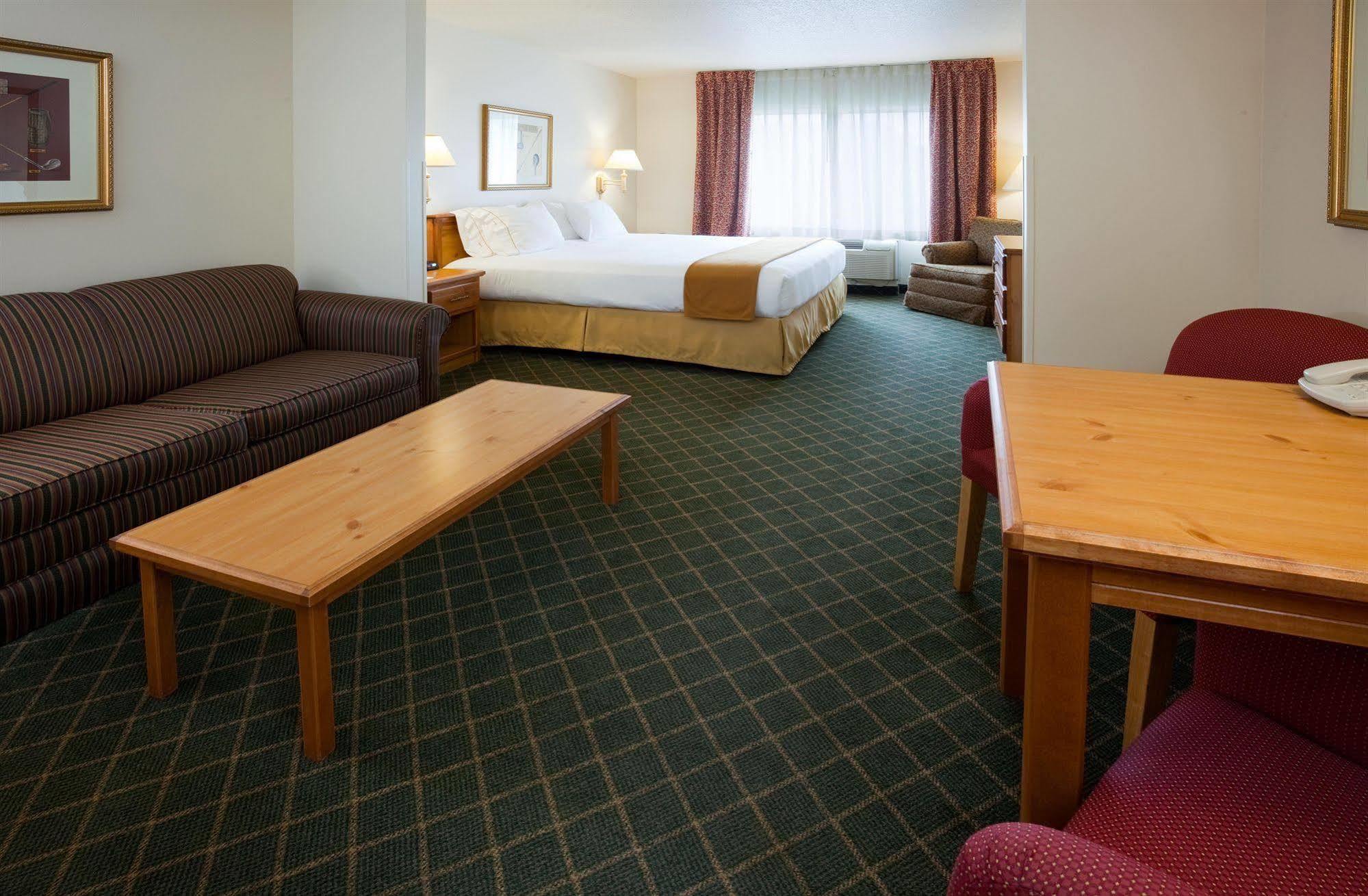 Holiday Inn Express & Suites Yankton By Ihg Buitenkant foto