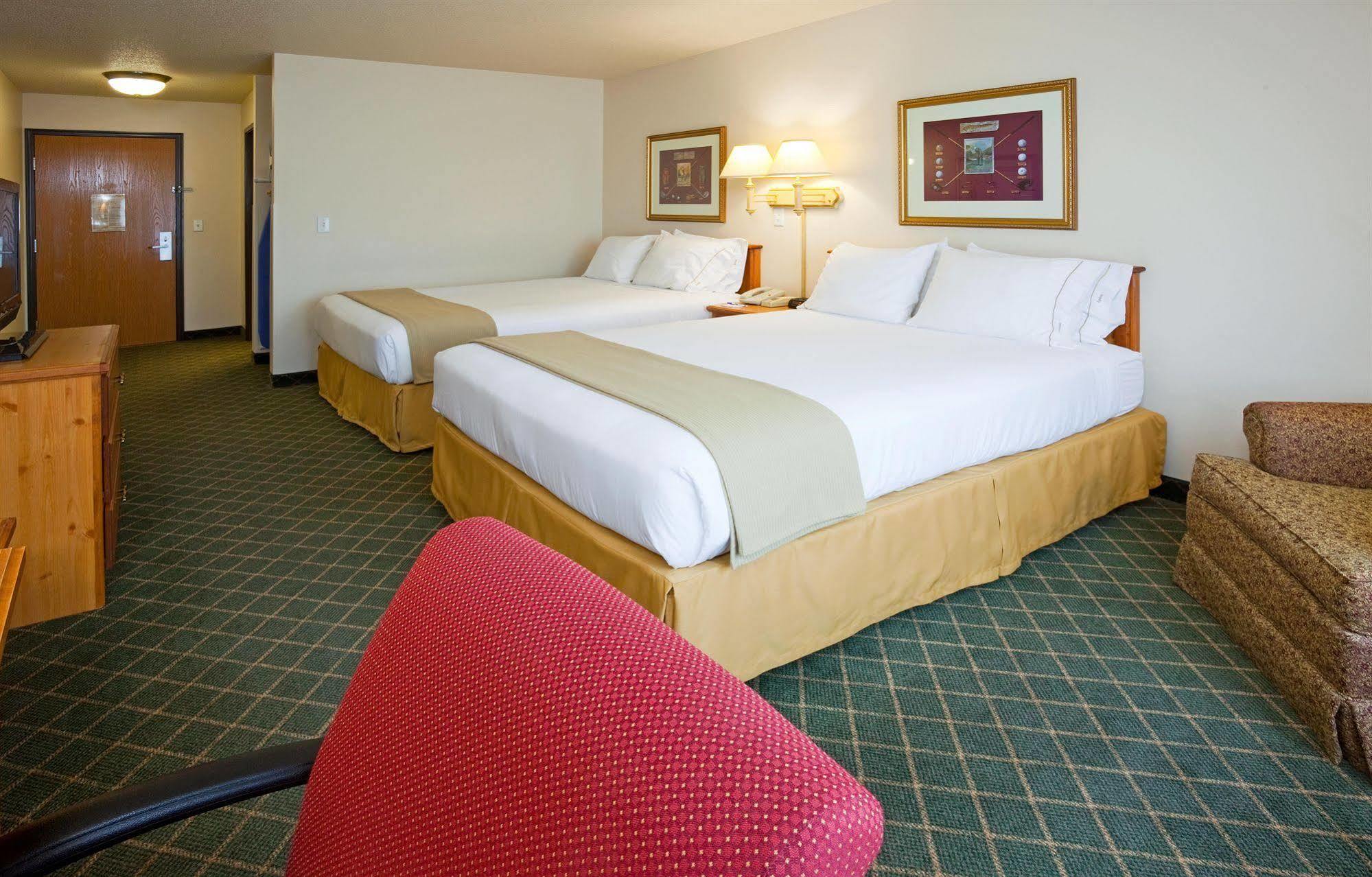 Holiday Inn Express & Suites Yankton By Ihg Kamer foto